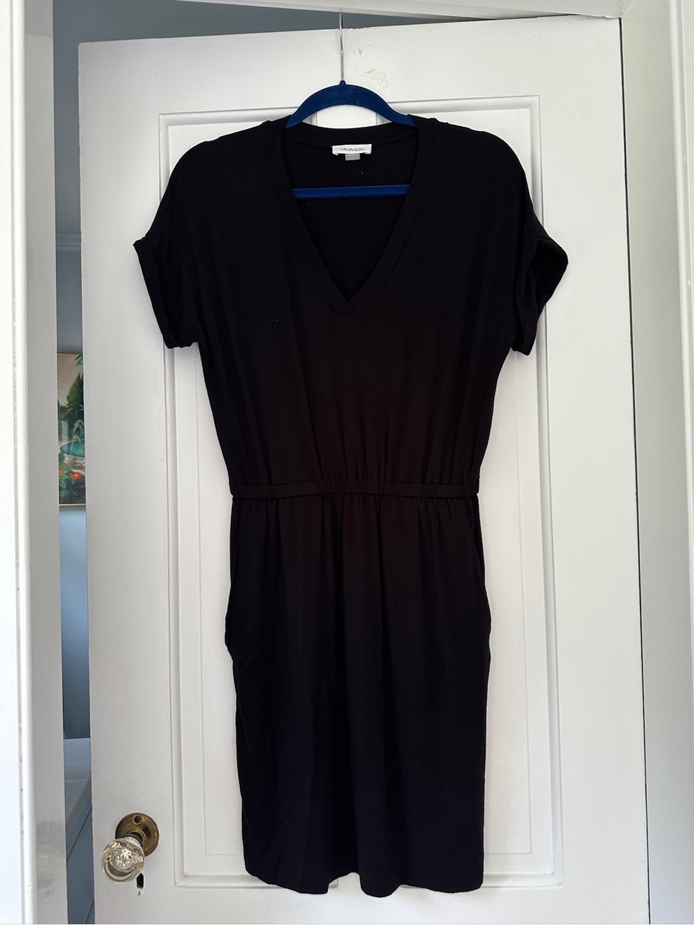 Calvin Klein Cinched Waist Black Short Sleeve Cover Up Dress in Size 6